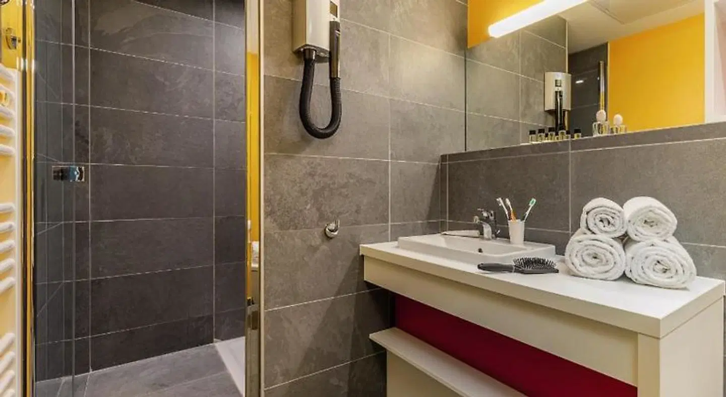 Club Belambra Riviera Beach Club BATHROOM