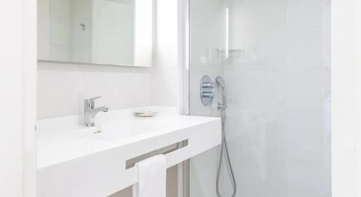 Andreas Appartements BATHROOM