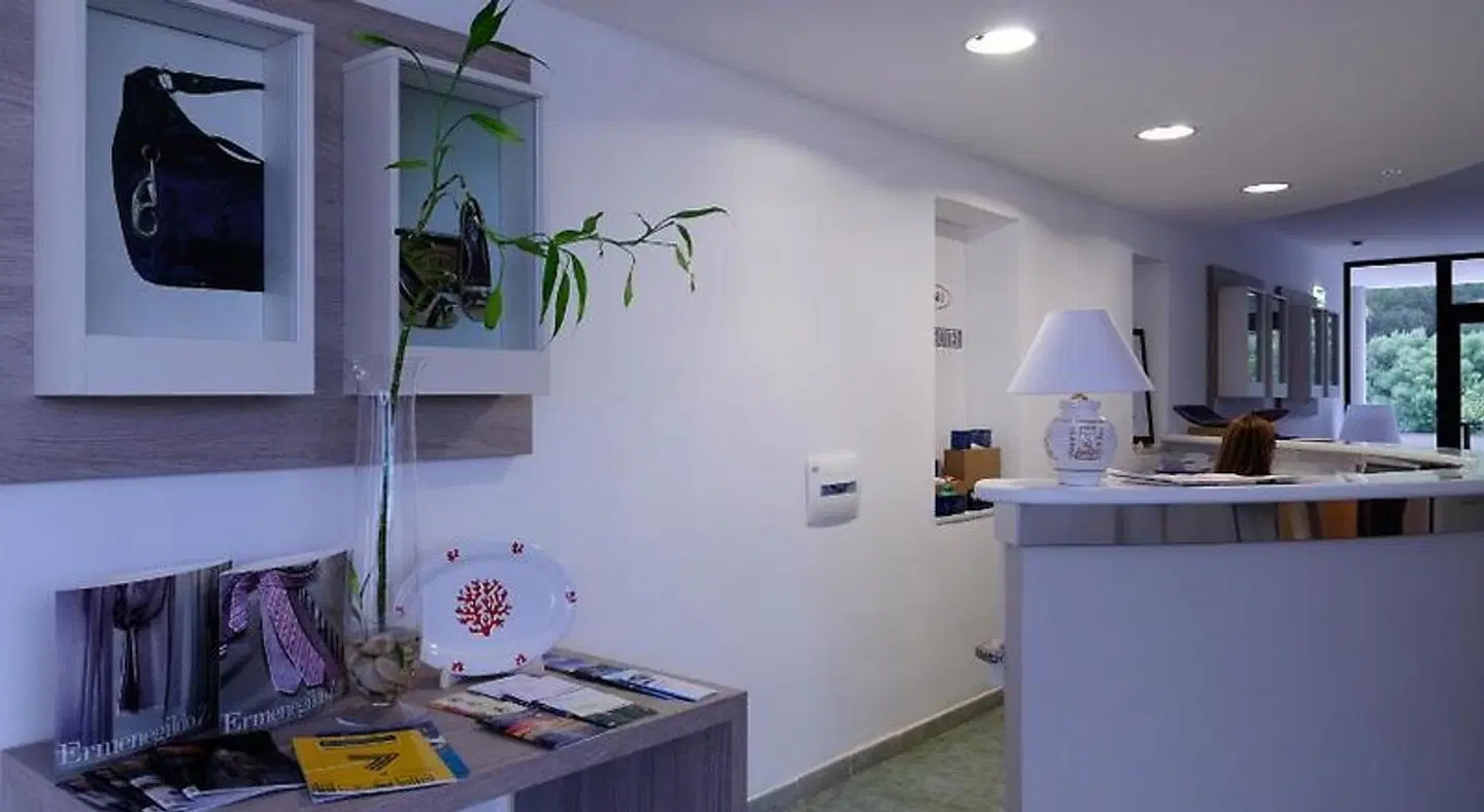 Ambrosio La Corte BATHROOM