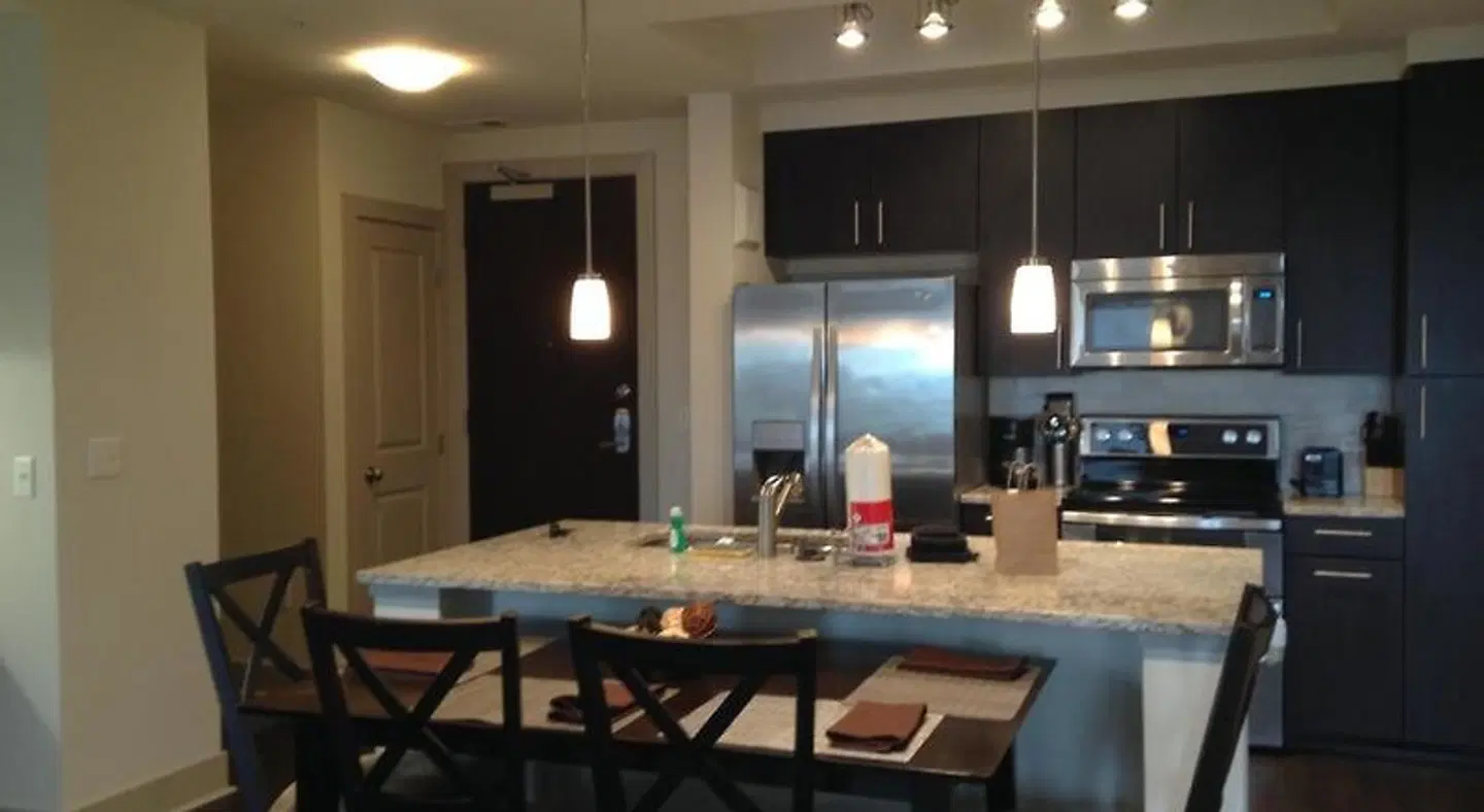 PDC Luxury Apartment Tysons Corner BATHROOM