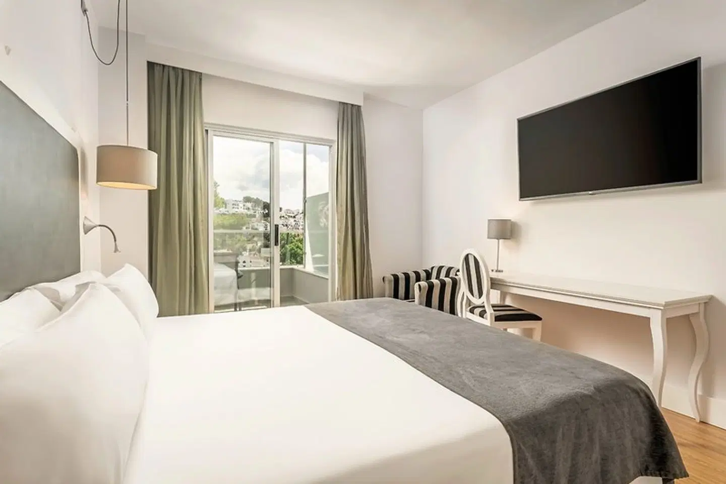 ARTIEM Audax ROOM_EXAMPLE