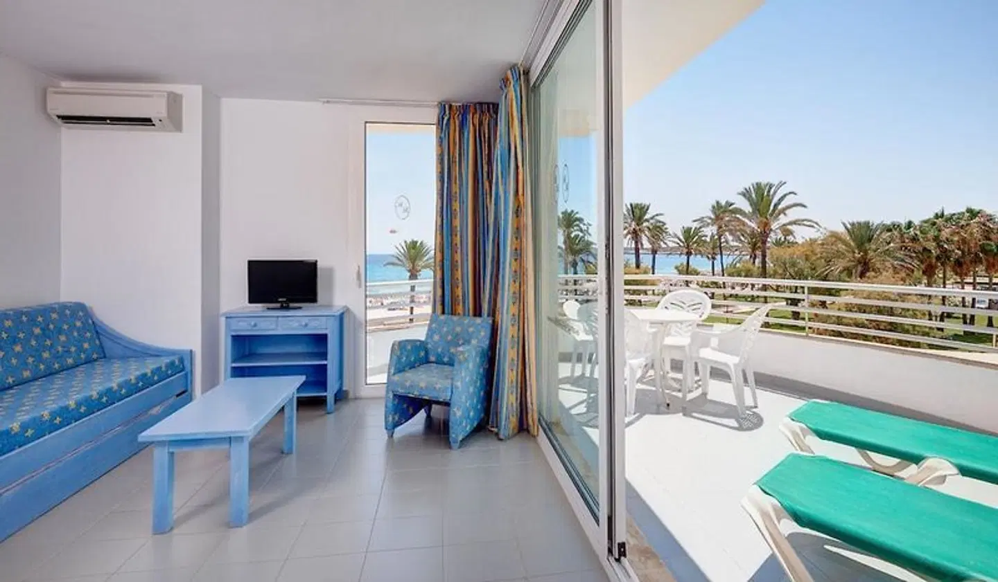 Morito Beach ROOM_EXAMPLE