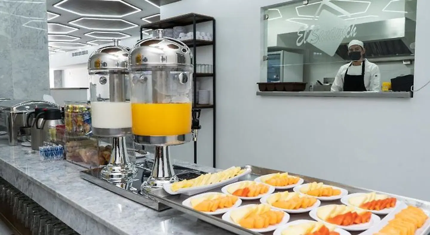 Hawaii Hotel RESTAURANT