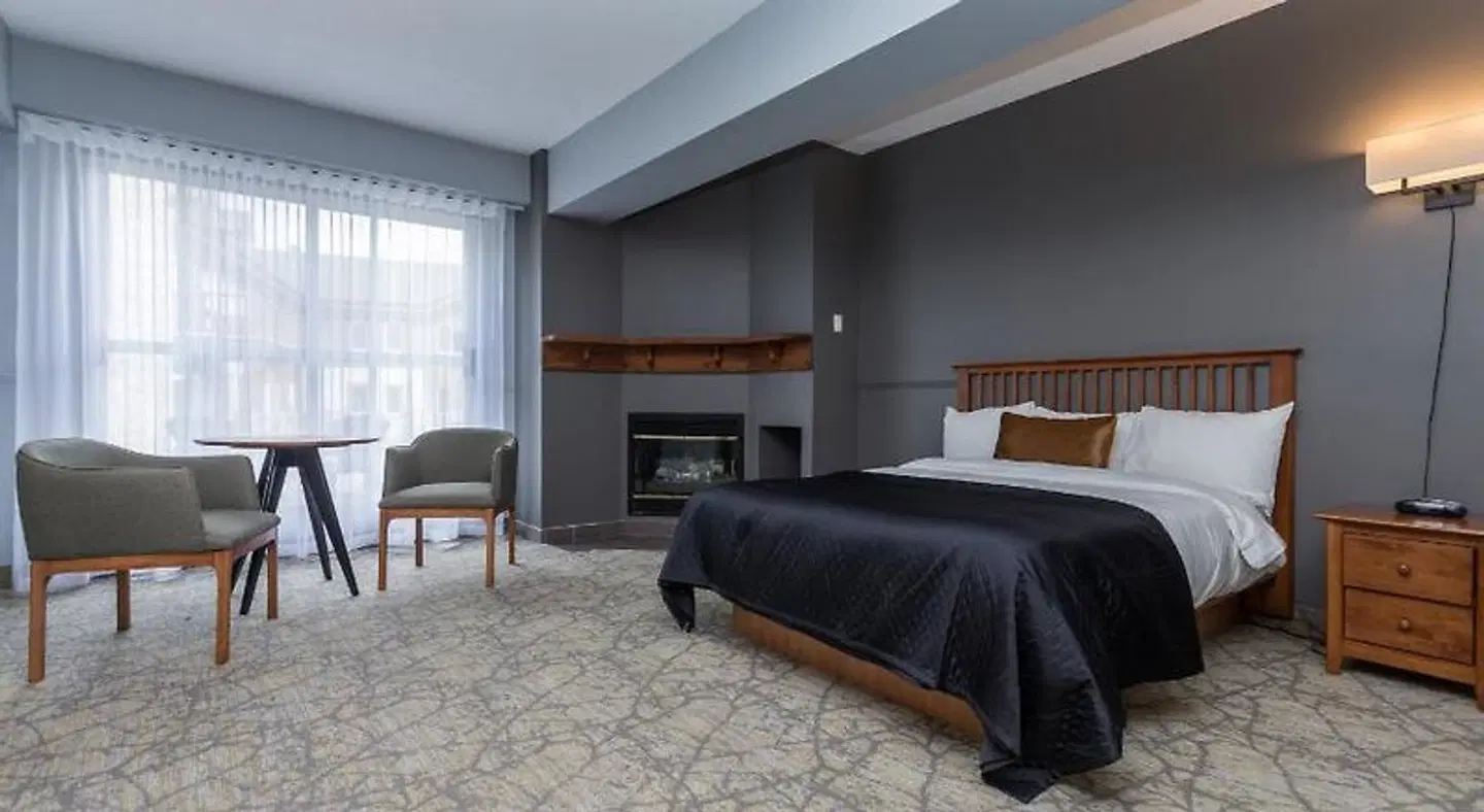 Le Grand Lodge Mont Tremblant ROOM_EXAMPLE
