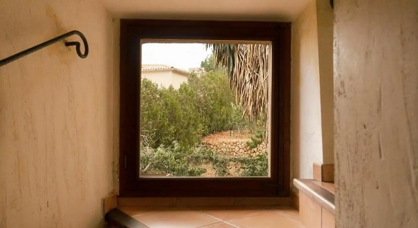 Rural Son Borguny HEALTH_BEAUTY