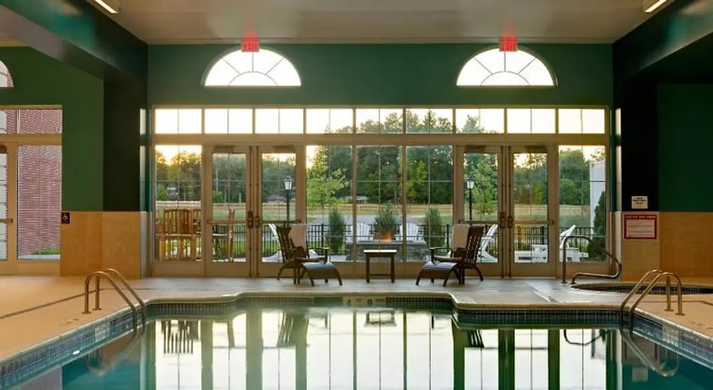 Saratoga Casino Hotel TERRACE