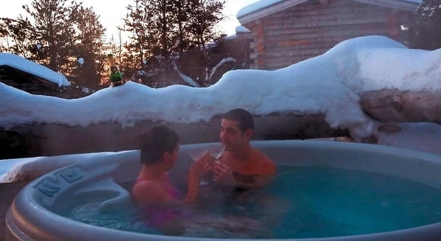 Kakslauttanen Arctic Resort ANIMAL