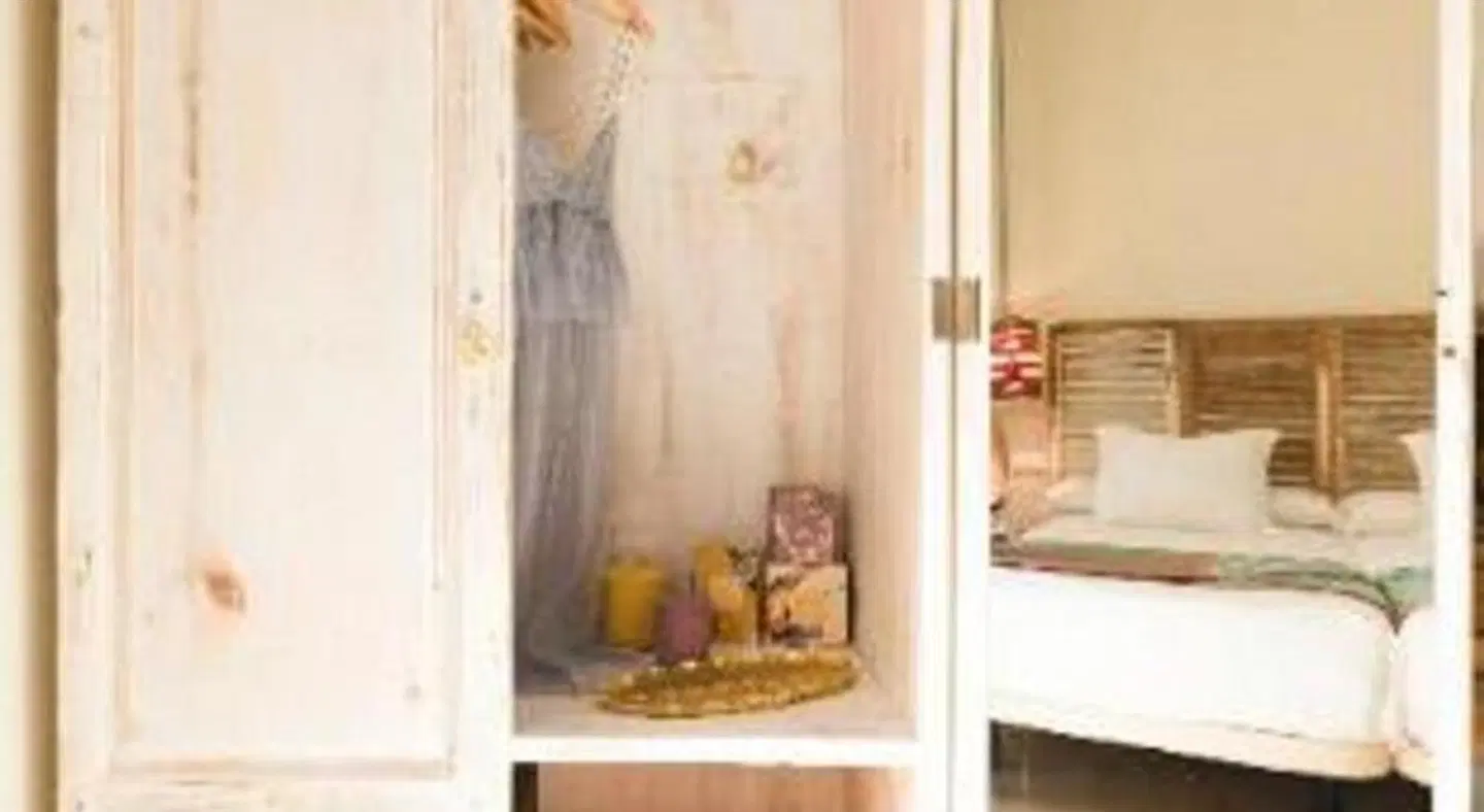 The Corner House BATHROOM