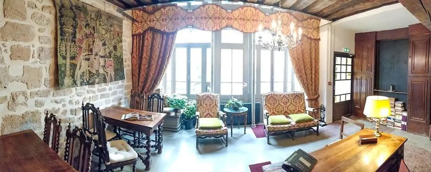 de la Place des Vosges TERRACE