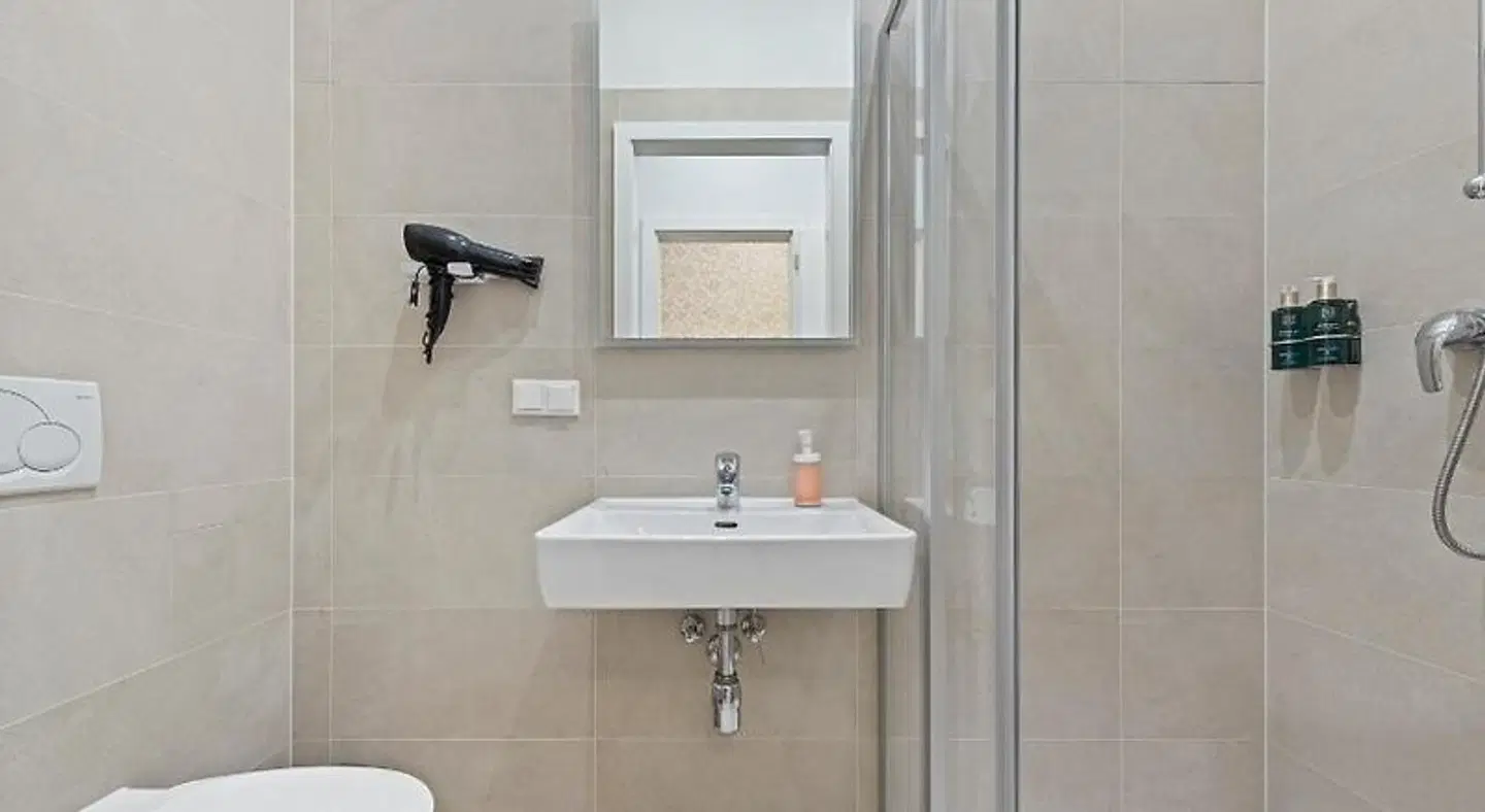 Margareten Apartments BATHROOM