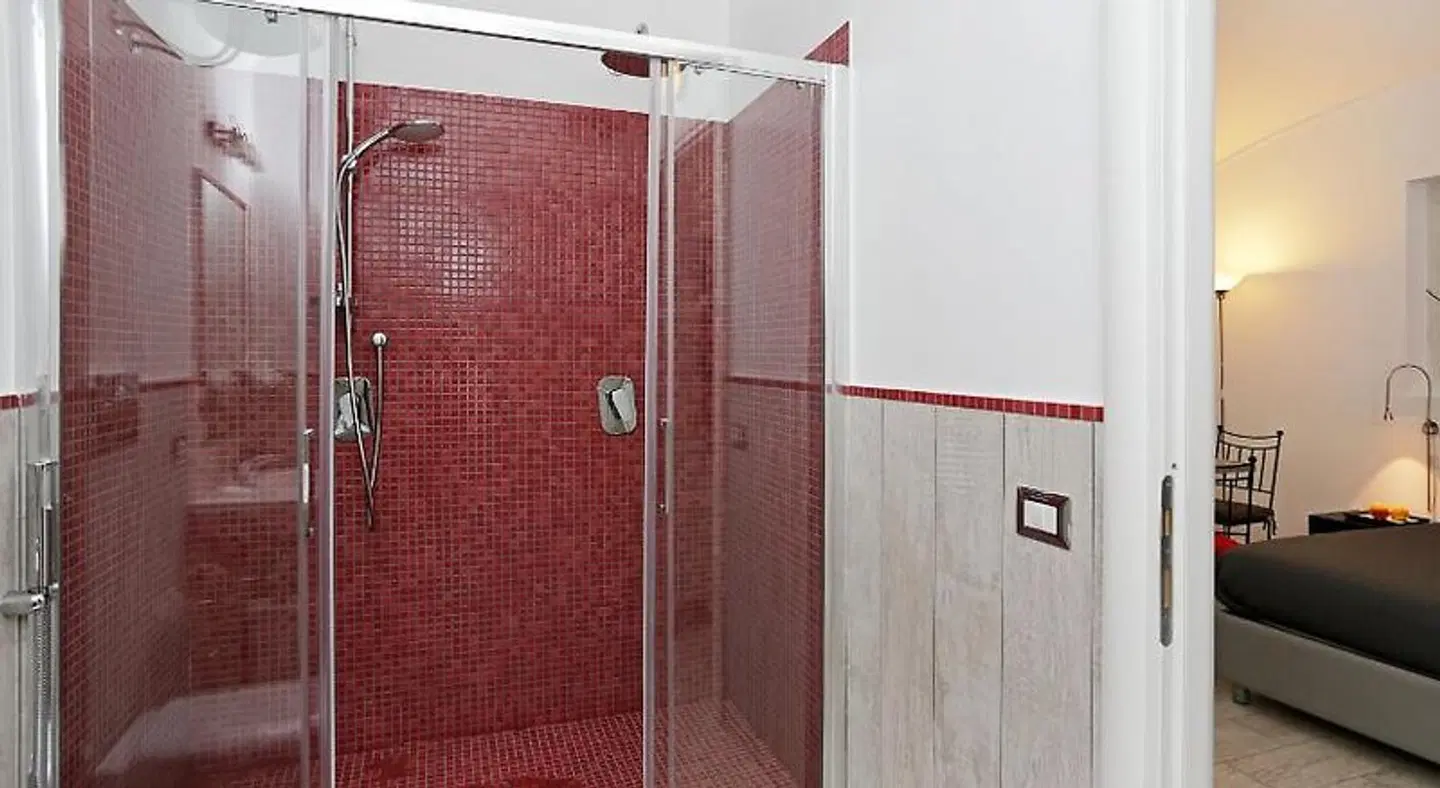 Houspitality Nero Bed & Breakfast BATHROOM