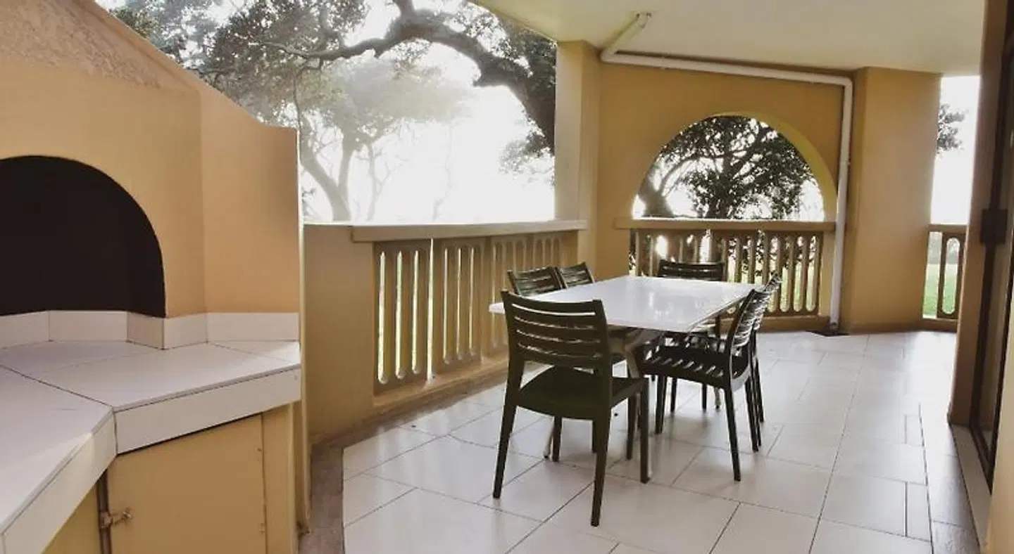 La Lucia Sands Beach Resort TERRACE
