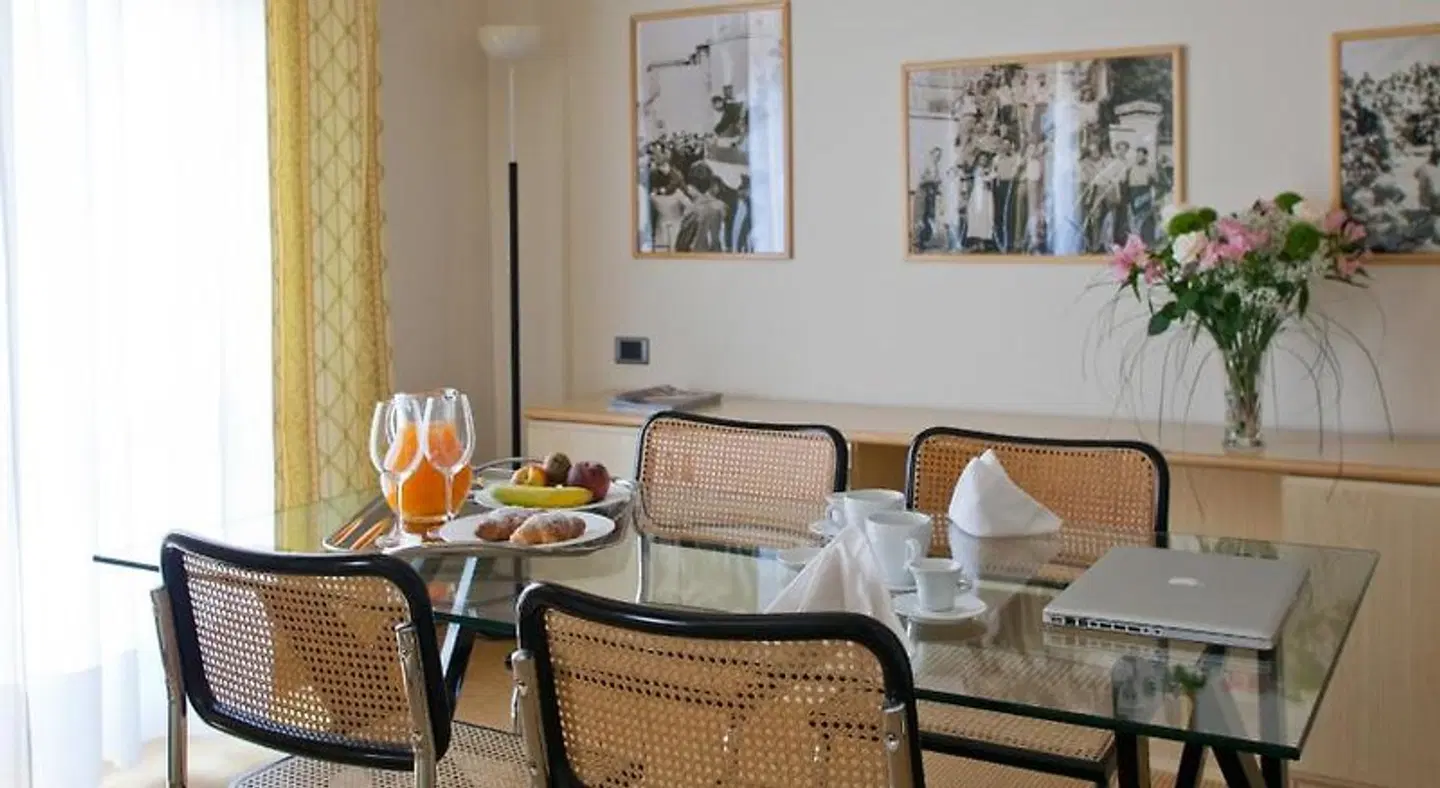 Brianteo Hotel and Restaurant RESTAURANT