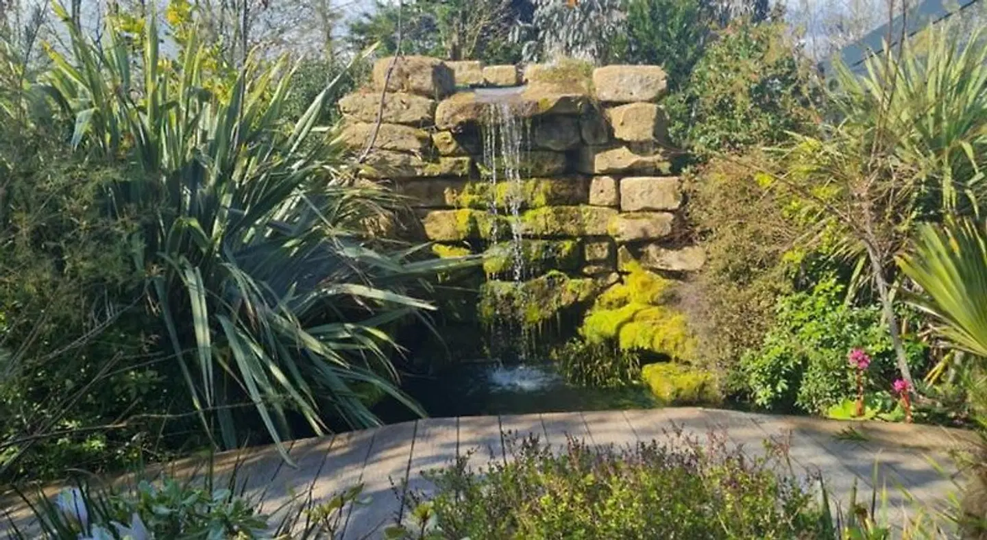 Newton Hall LANDSCAPE