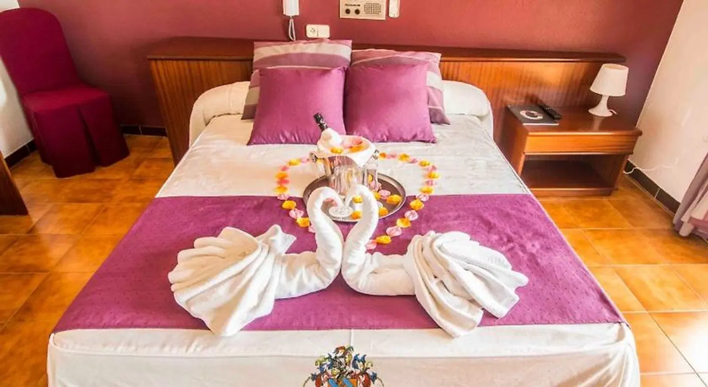 Victoria ROOM_EXAMPLE