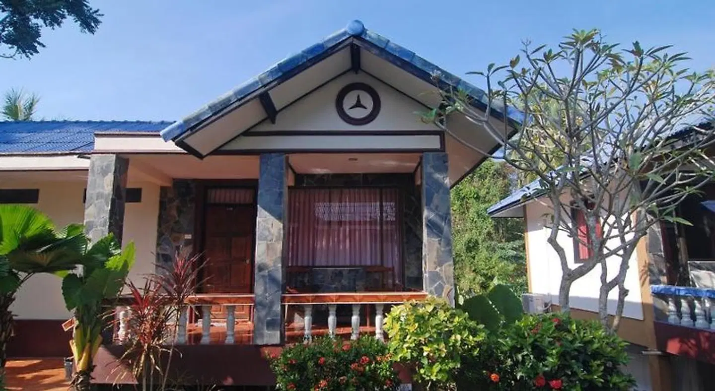 Nature Beach Resort, Koh Lanta EXTERIOR