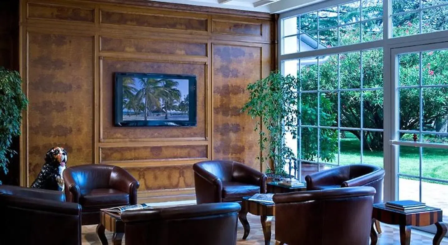 Tritone LUXURY HOTEL THERMAE & SPA LOUNGE_LOBBY