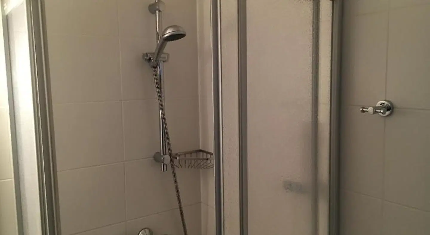 Pension Ani BATHROOM