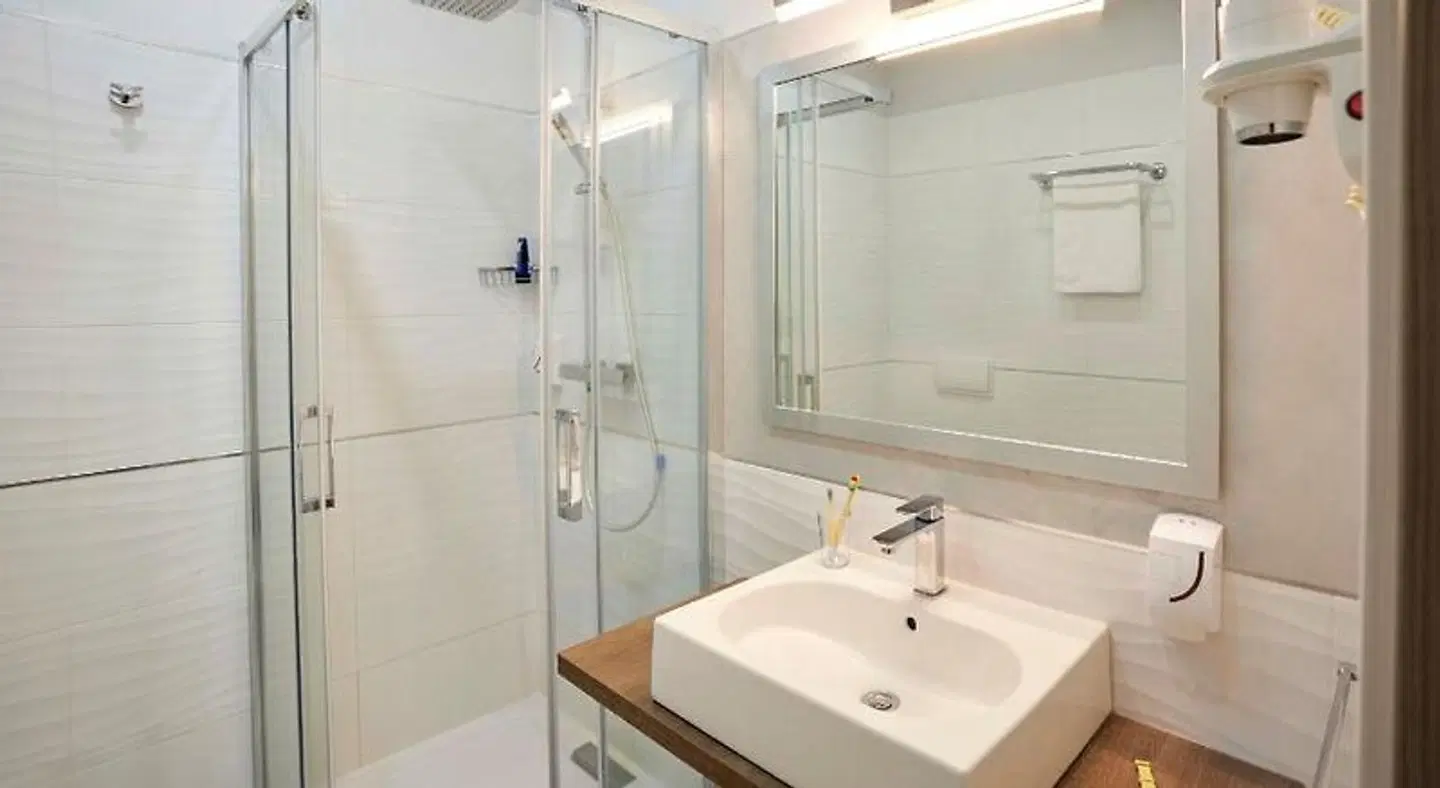 TUI MAGIC LIFE Club Calabria BATHROOM