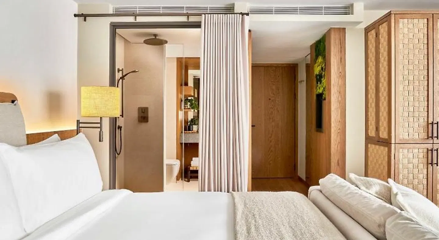 Holiday Inn Mayfair ROOM_EXAMPLE