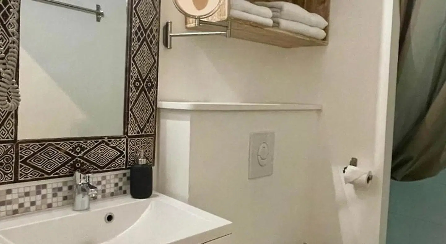 Baionakoa Residence BATHROOM