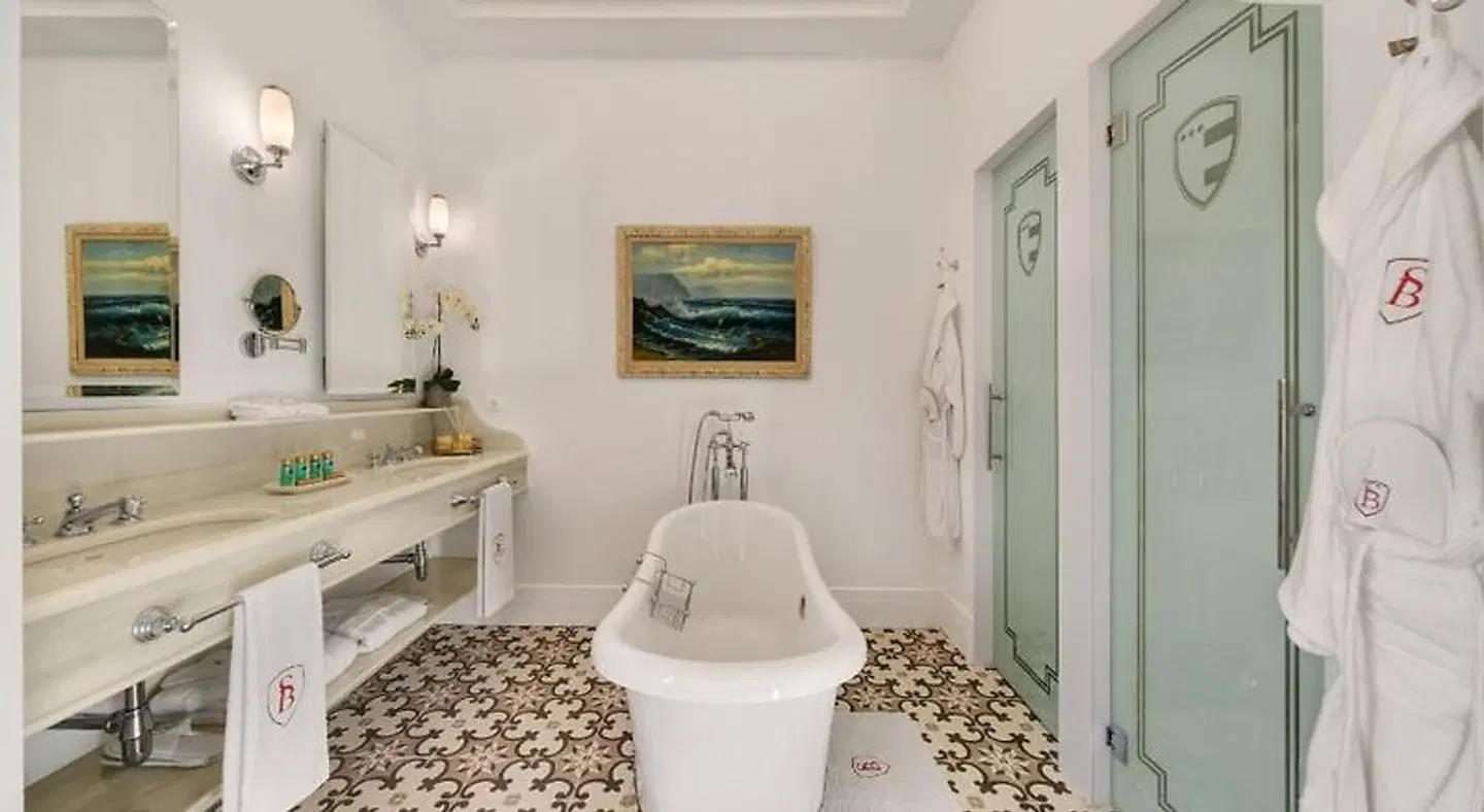 Finca Sa Bastida Luxury Retreat & Spa BATHROOM