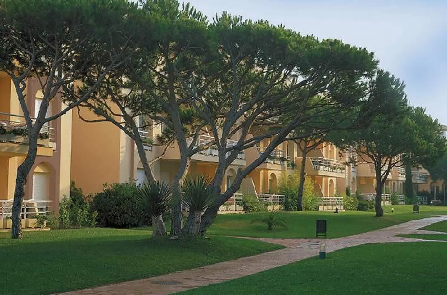 Aparthotel las Dunas GARDEN