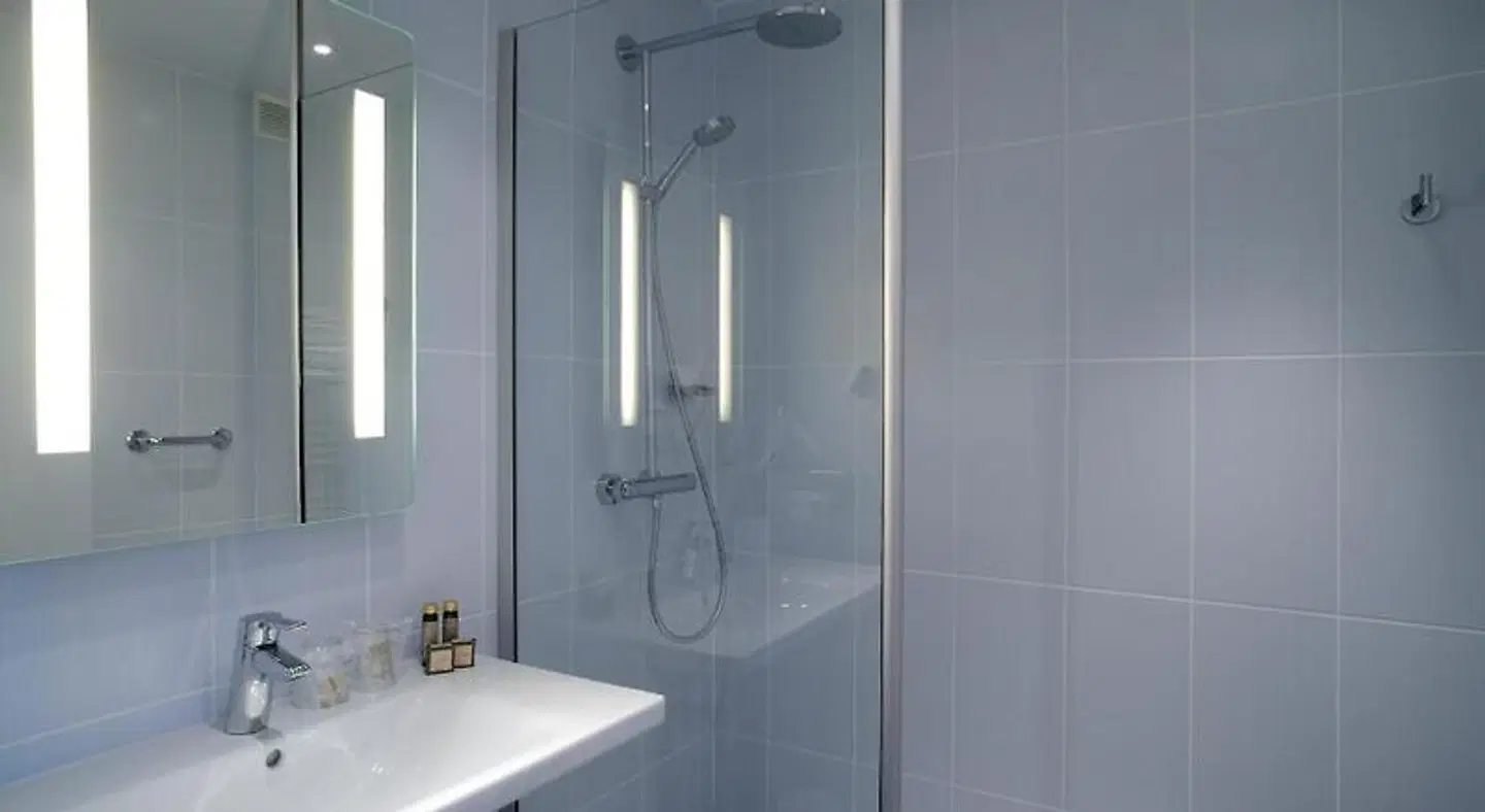 Princess Et Richmond BATHROOM