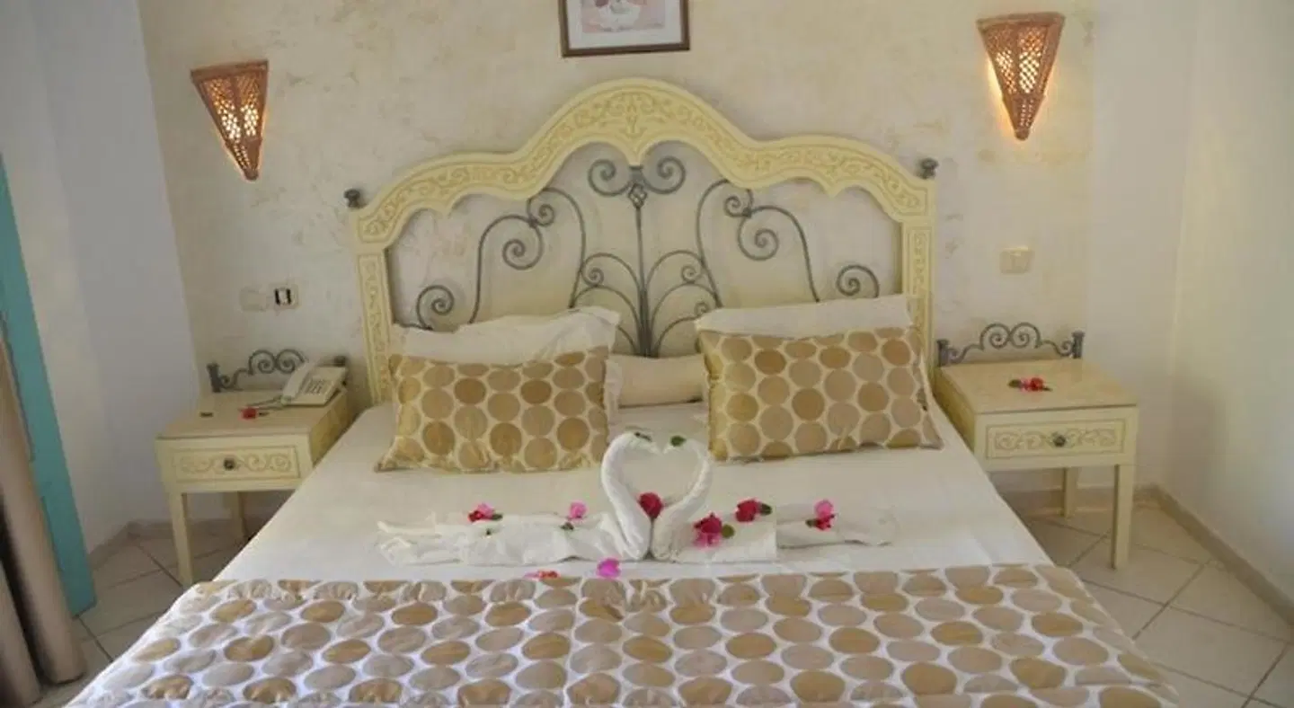 Diar Yassine ROOM_EXAMPLE
