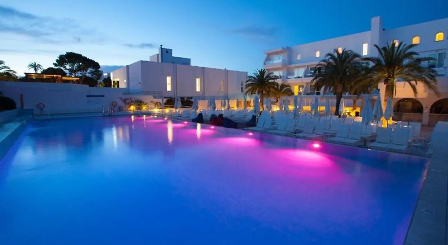 Grupotel Rocador OUTDOOR_POOL