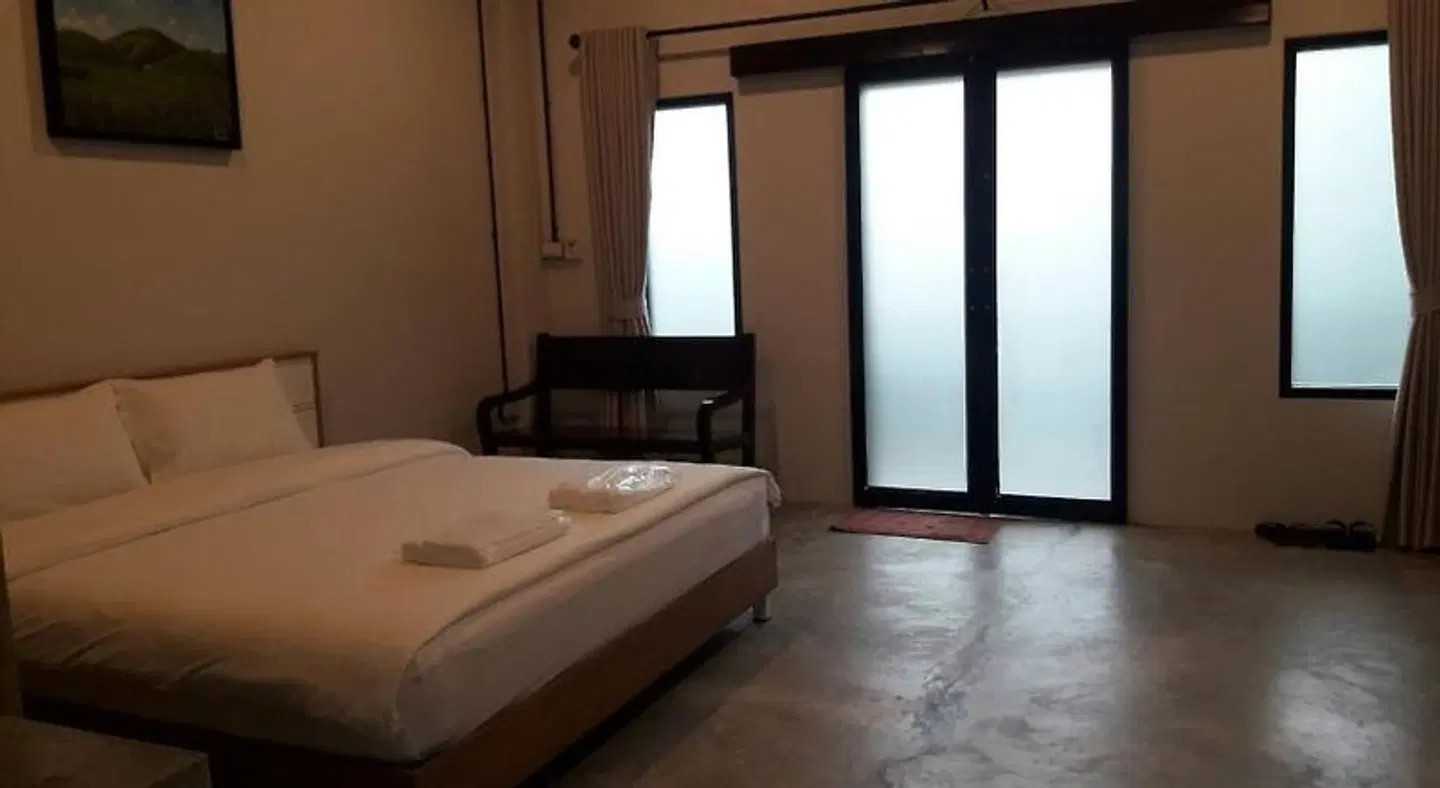 The Ele Hotel Ranong ROOM_EXAMPLE