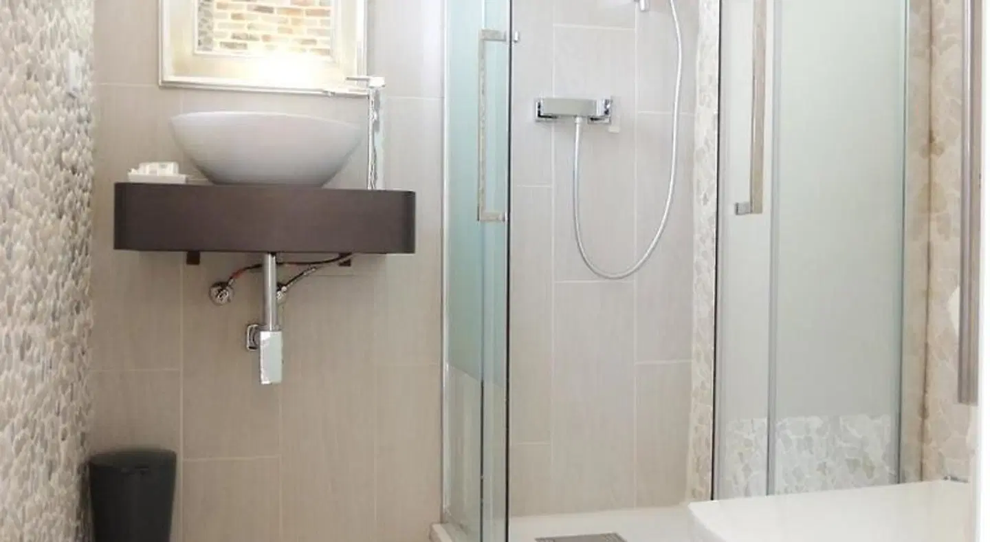 La Villa Palmer BATHROOM