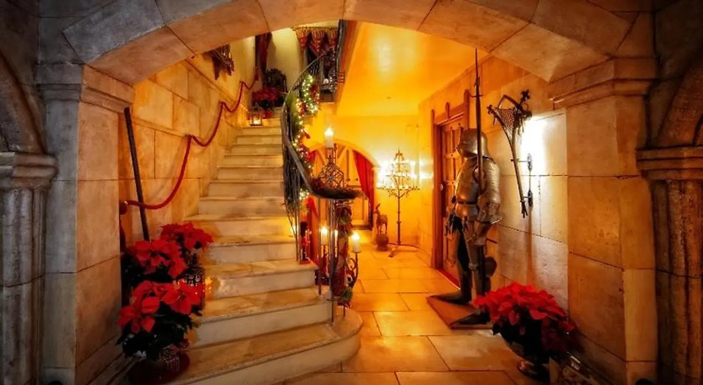 Manor Court LOUNGE_LOBBY