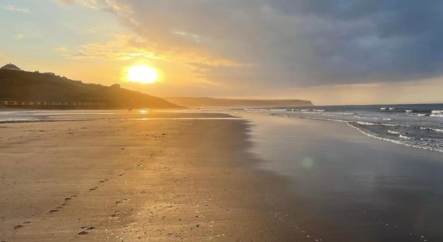 Highgate House BEACH