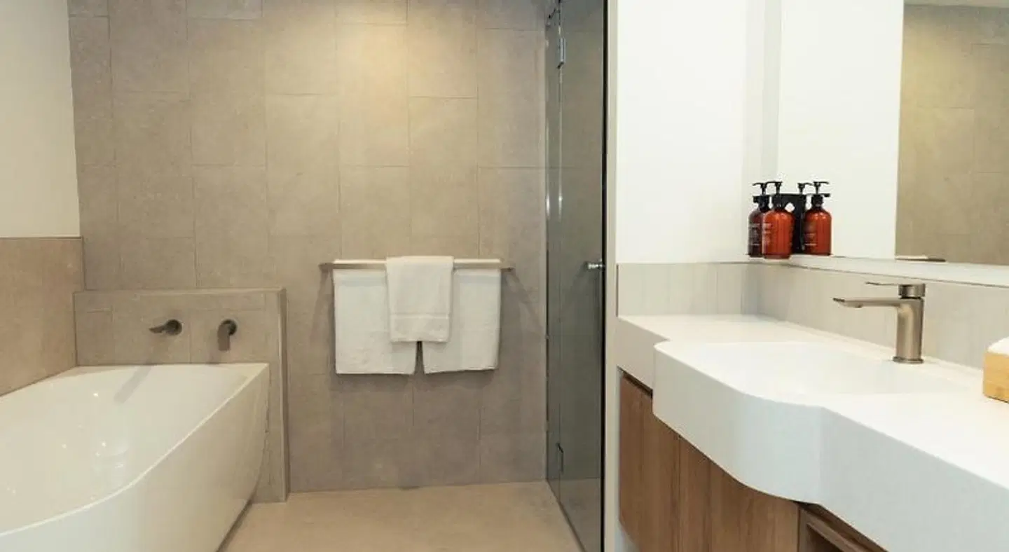 Lismore Gateway Motel BATHROOM