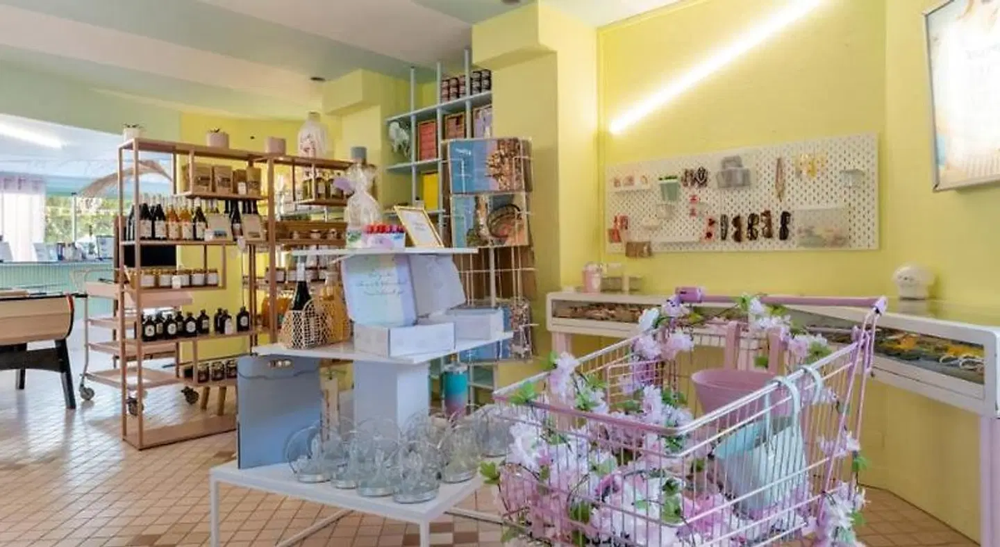 greet hotel Pont du Gard - Route d'Avignon LOUNGE_LOBBY