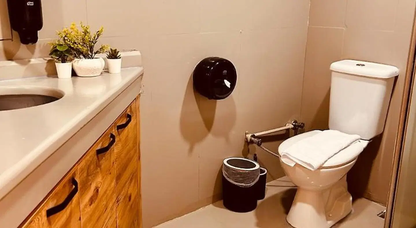 Kale Beach Hotel BATHROOM