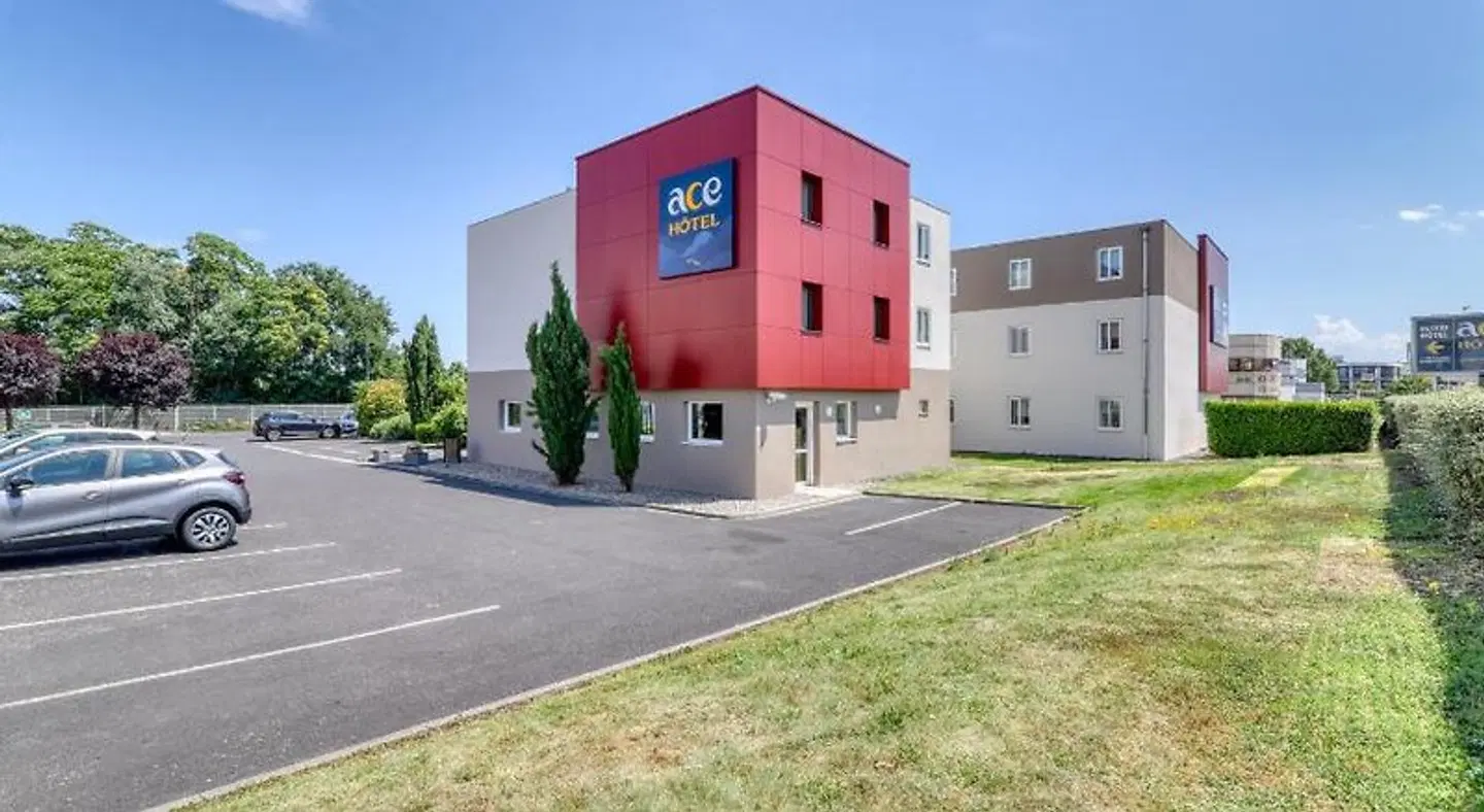 Ace Hôtel Clermont Ferrand La Pardieu EXTERIOR
