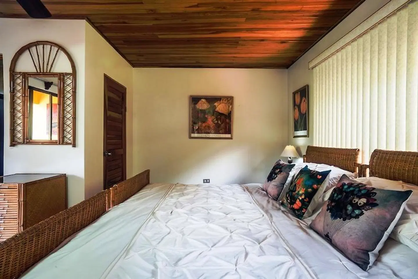 La Terraza Guest House B&B ROOM_EXAMPLE