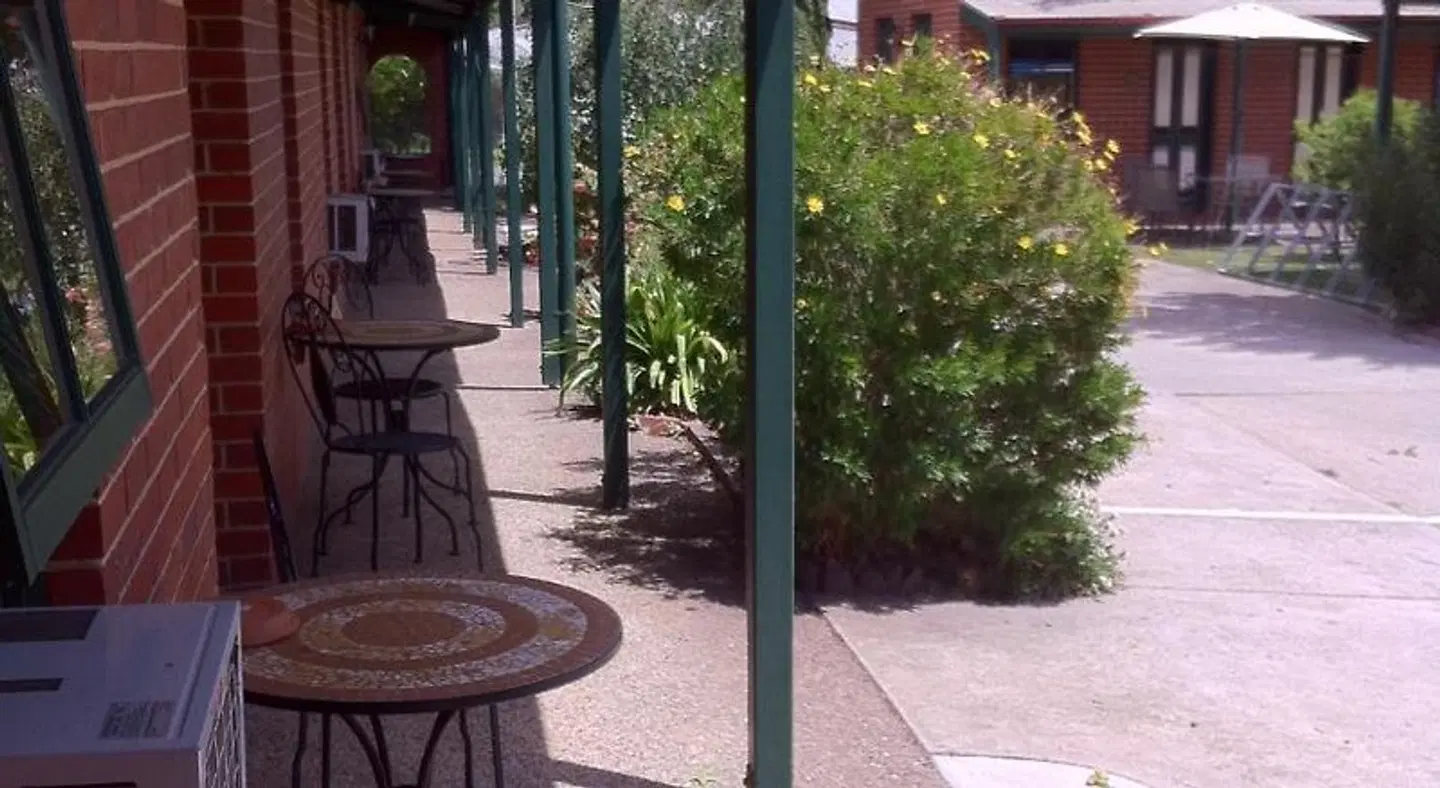 Mansfield Travellers Lodge Motel TERRACE