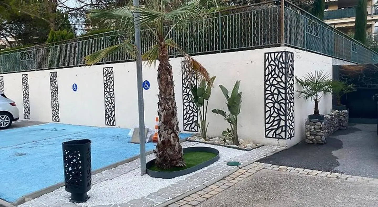 ibis Cannes Mouans-Sartoux EXTERIOR