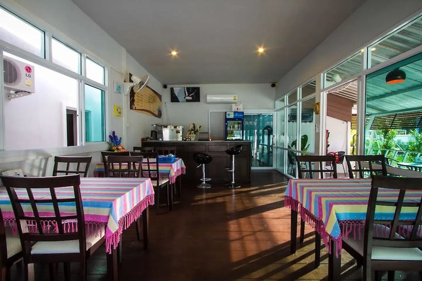 Mana Hotel BAR