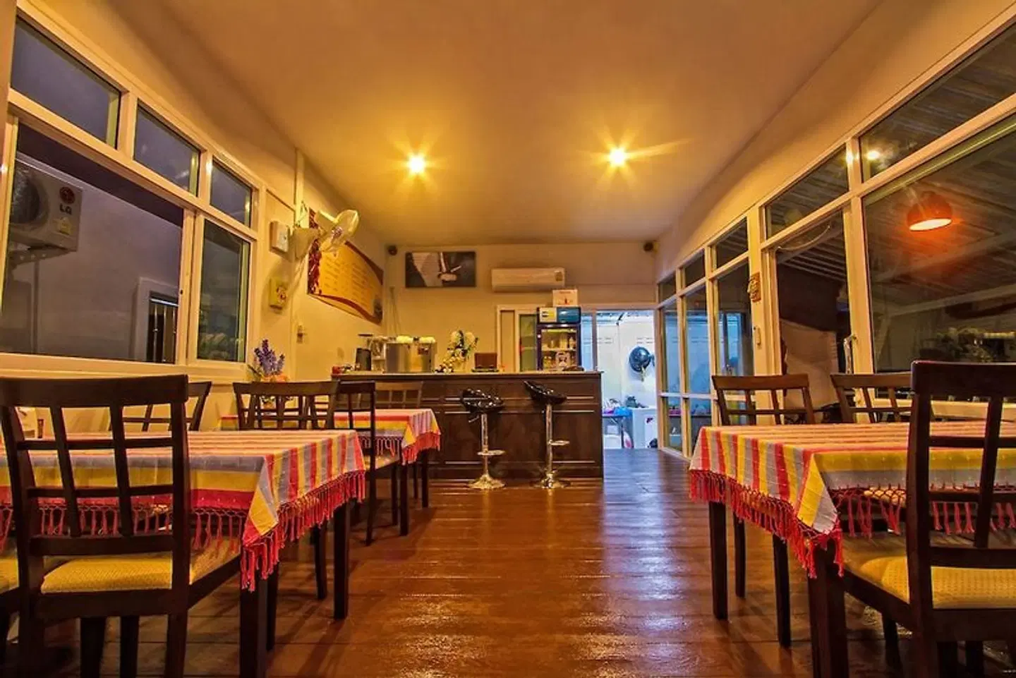 Mana Hotel BAR