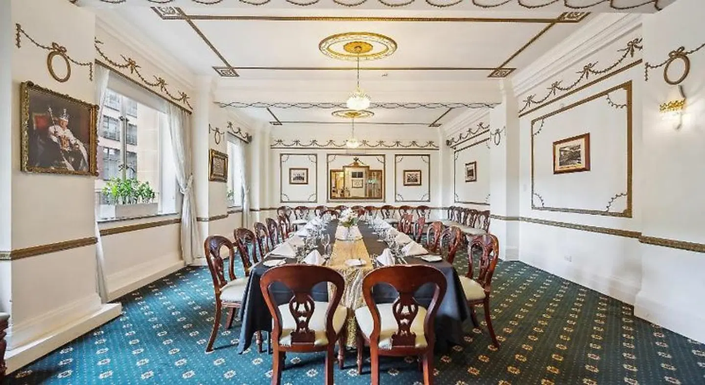 Castlereagh Boutique RESTAURANT