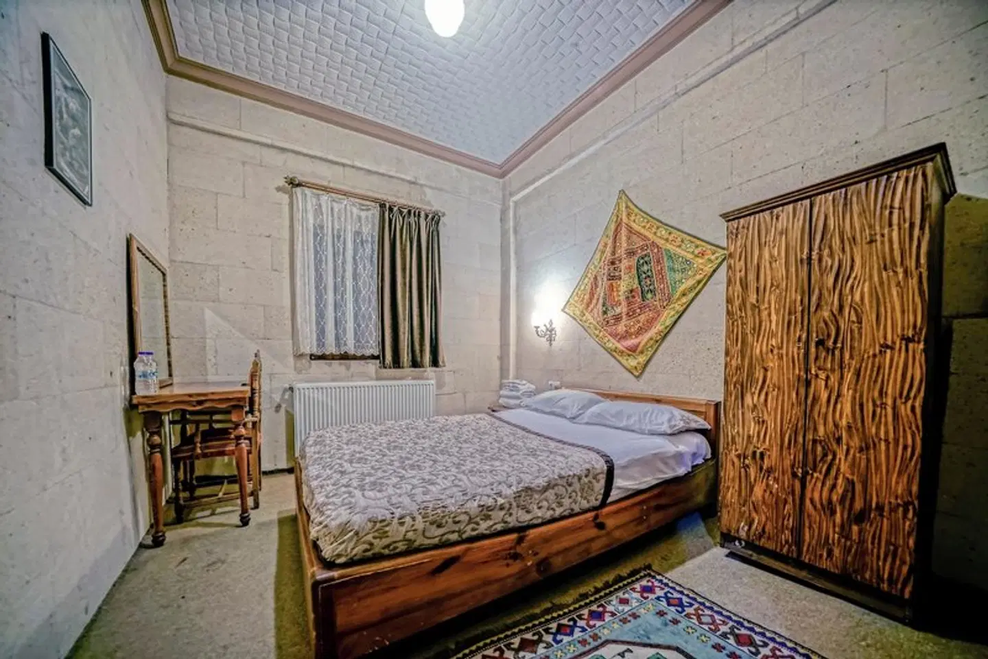 Elysee Cave House ROOM_EXAMPLE