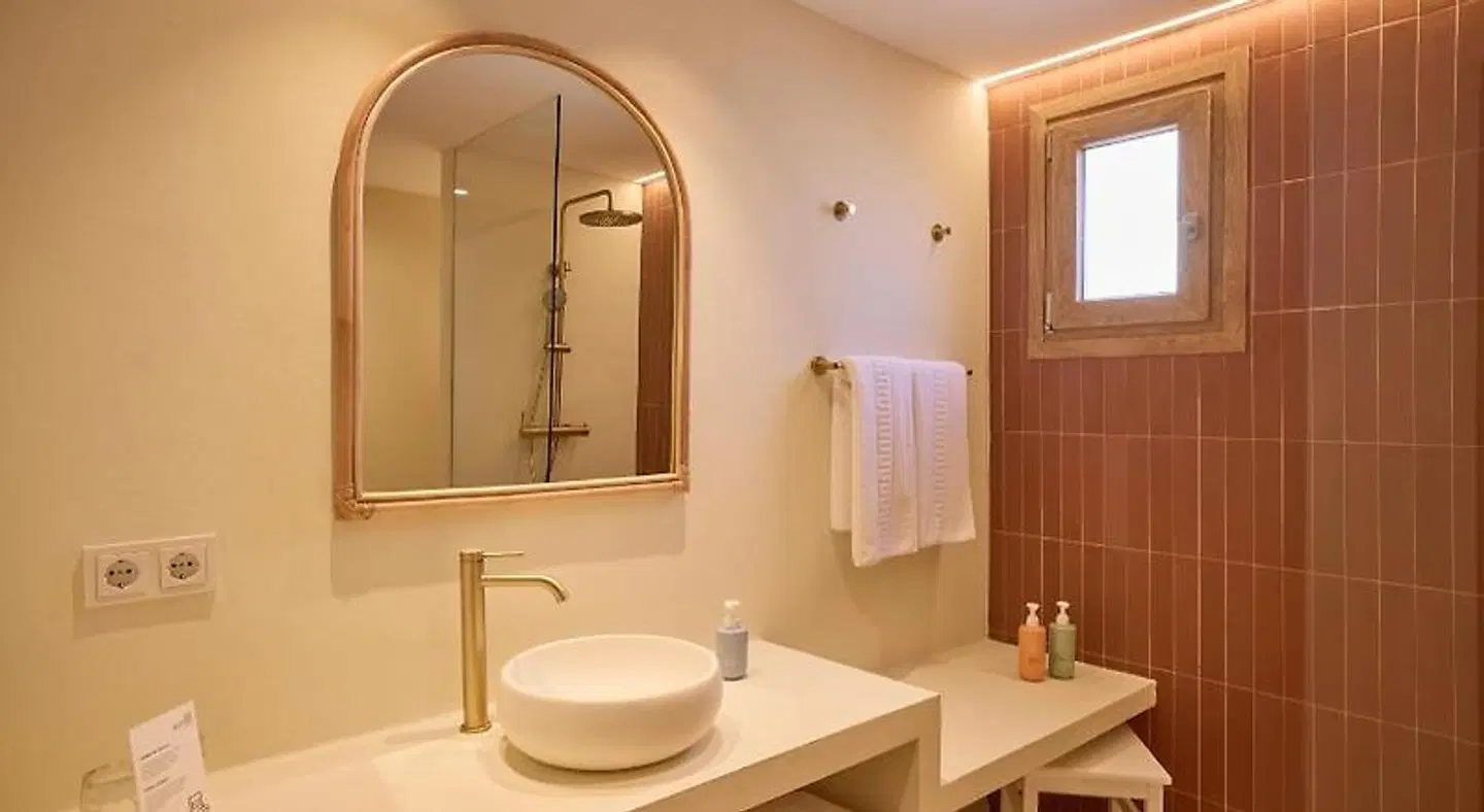 Ses Rotges Petit BATHROOM
