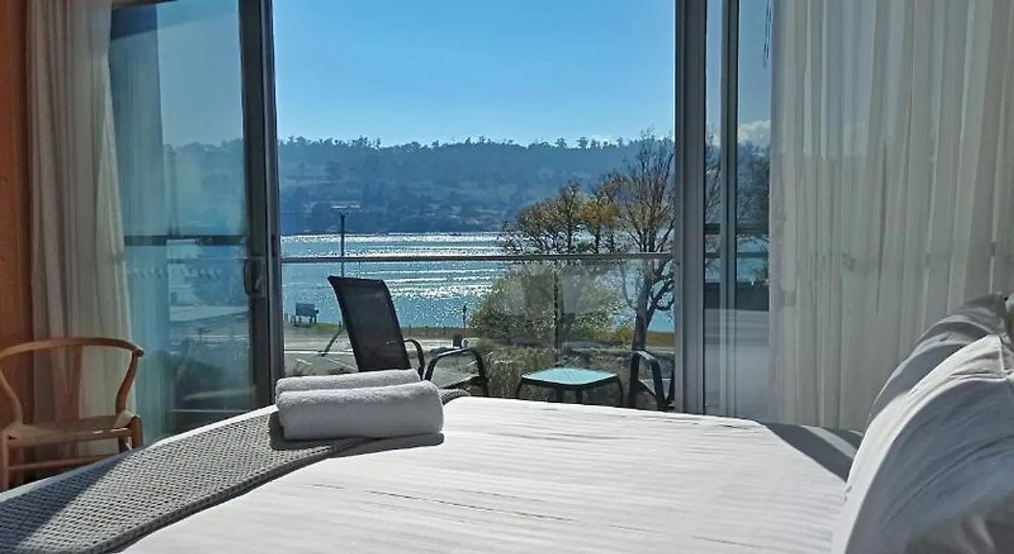 Rosevears Hotel TERRACE