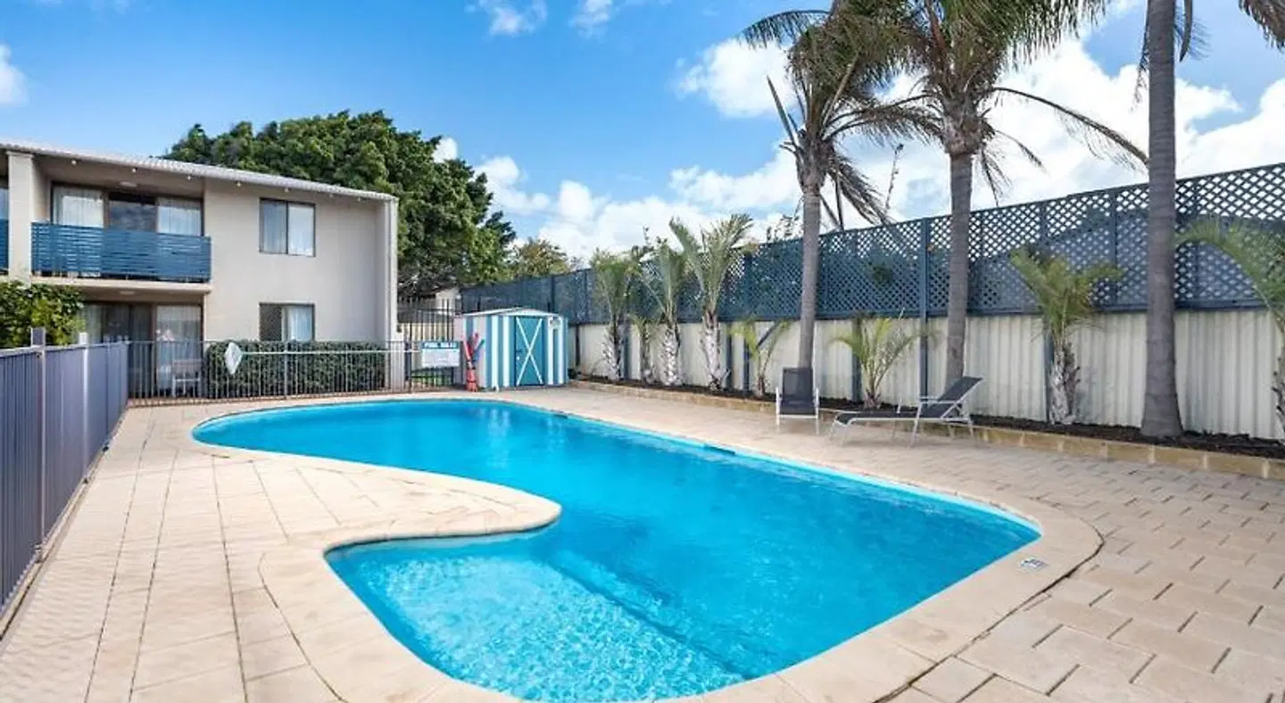 Sails Geraldton Accommodation OUTDOOR_POOL