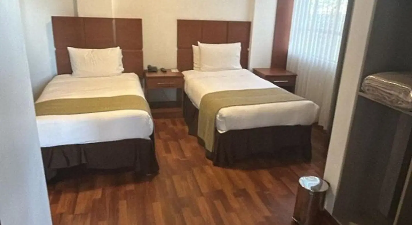 Crismar ROOM_EXAMPLE