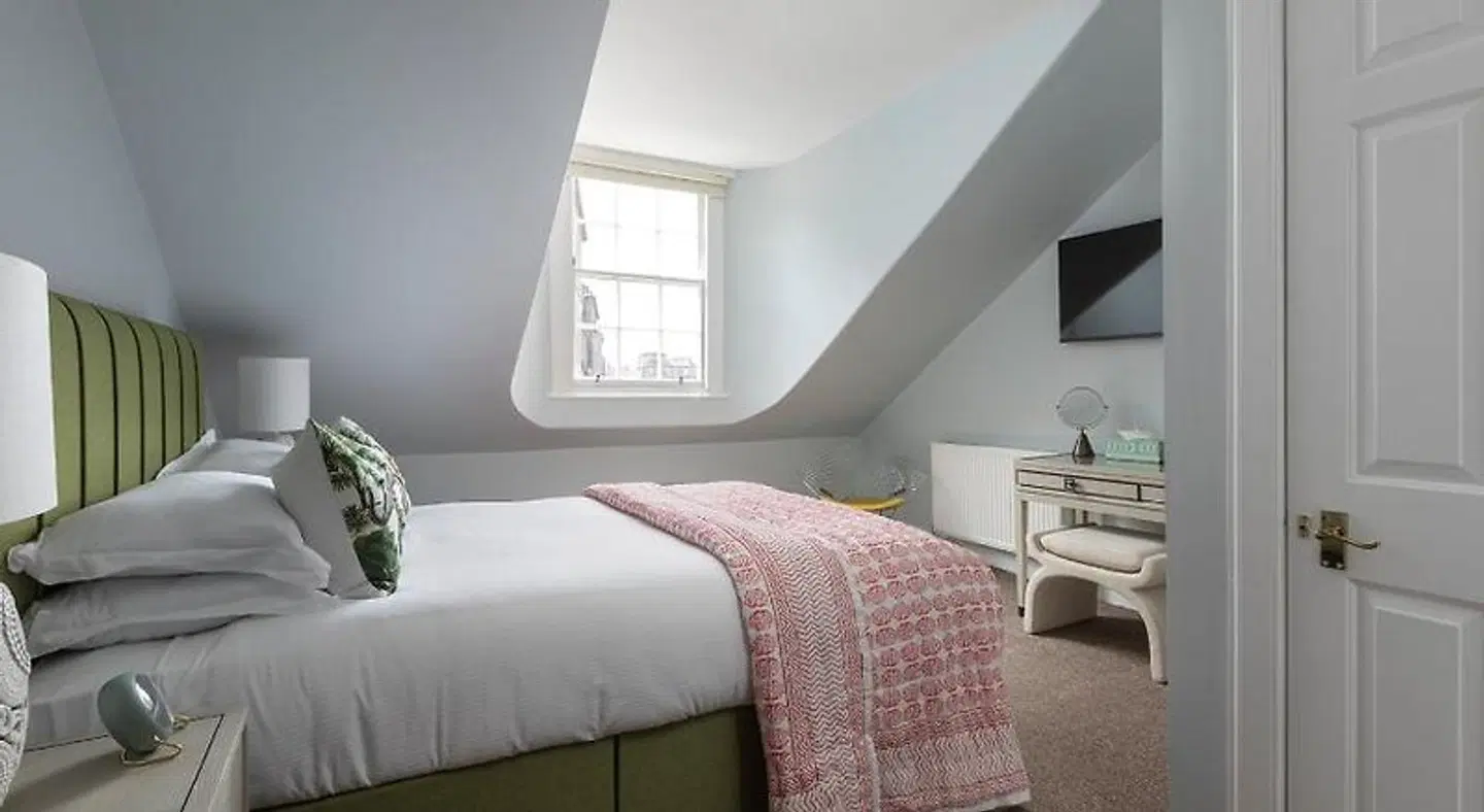 The Broughton ROOM_EXAMPLE